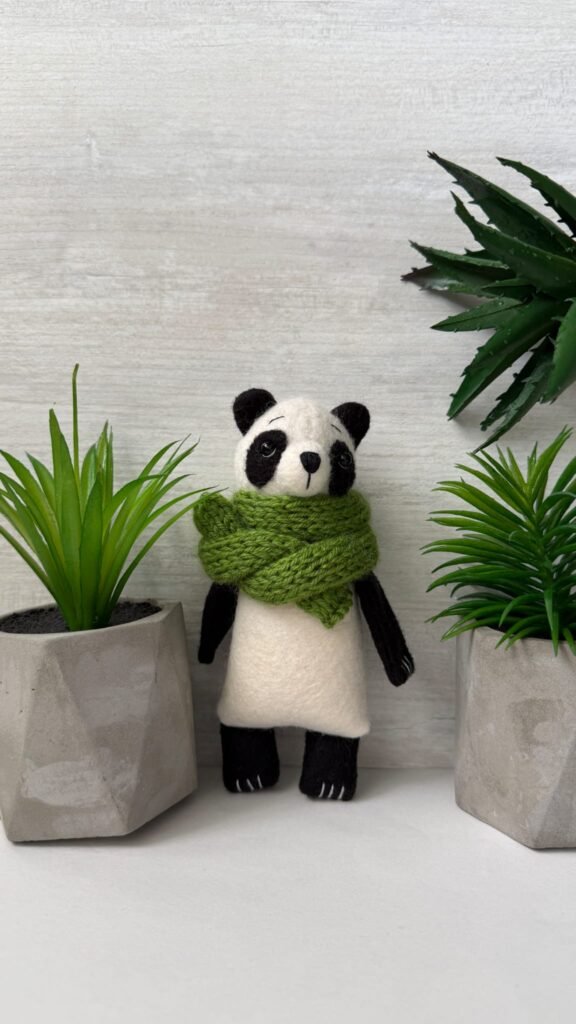 Handgemachter Panda